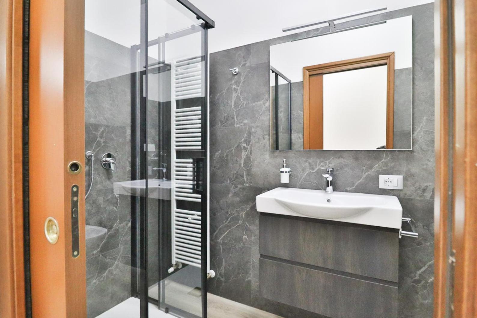 Biri'S House Apartment Reggio Emilia Exterior photo