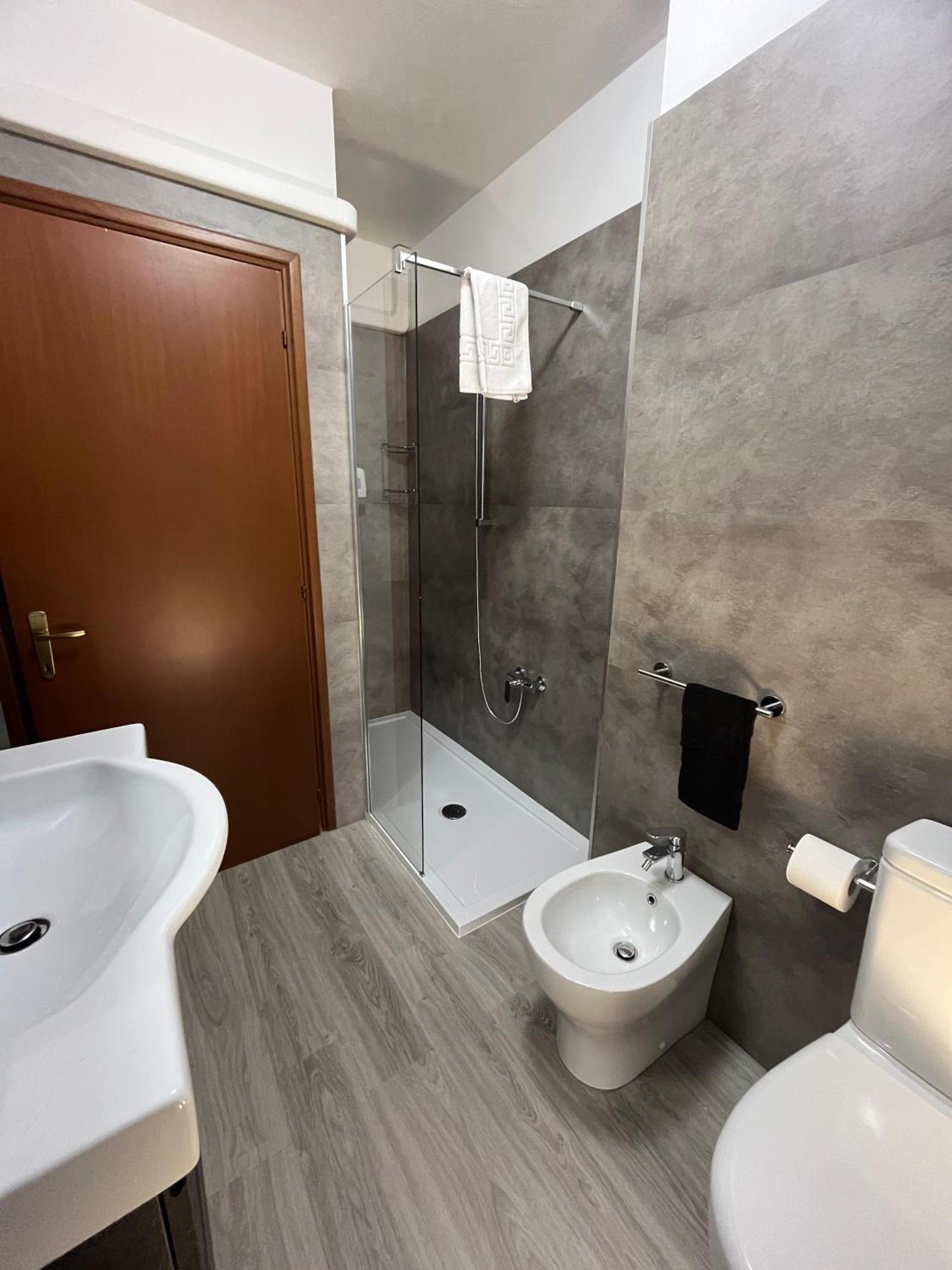 Biri'S House Apartment Reggio Emilia Exterior photo